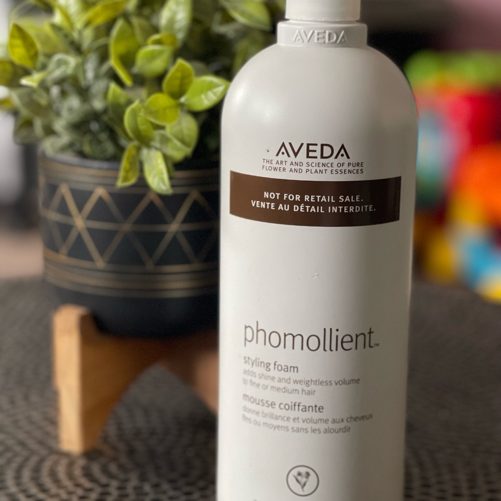 New Aveda Phomollient